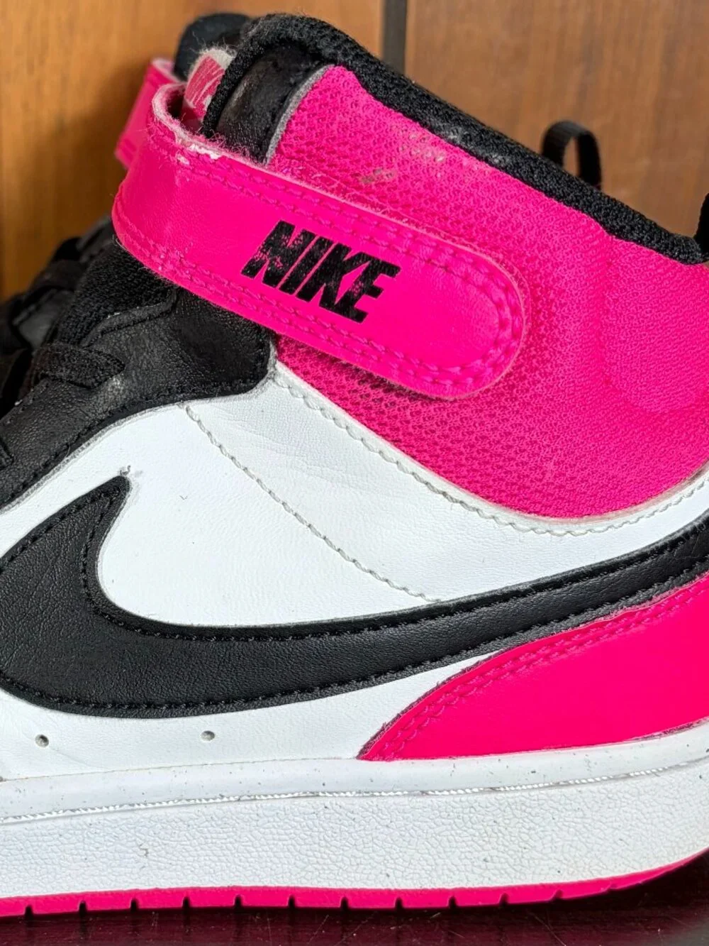 Nike Court Borough Mid 2 GS Fierce Pink Kids Mid Top Sneakers Sz 3Y HV0935-100
